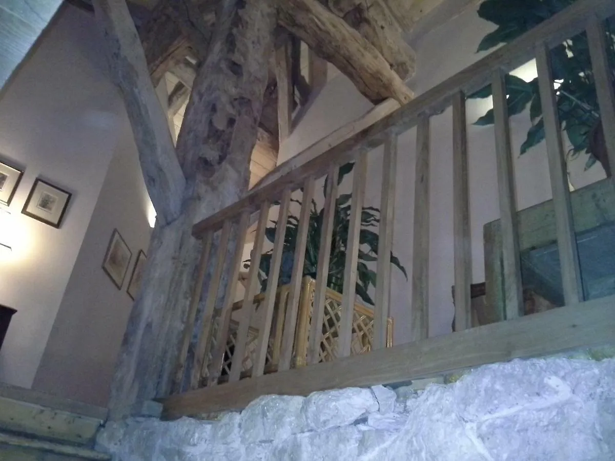 Bed and Breakfast La Beline Tayrac  0*, Tayrac (Aveyron) Francia